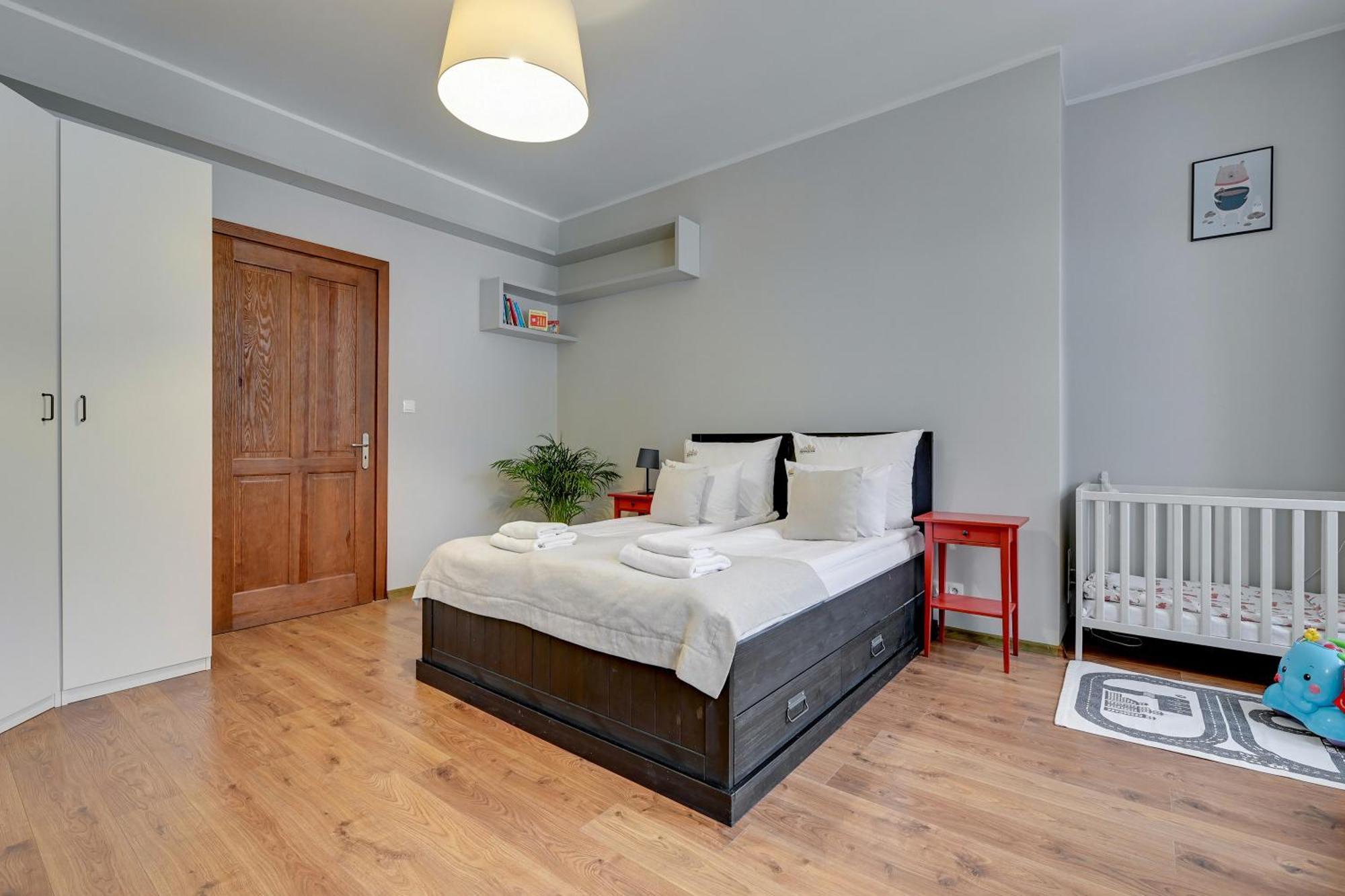 City Center, Art House & Family Stay By Downtown Apartments Danzig Exterior foto
